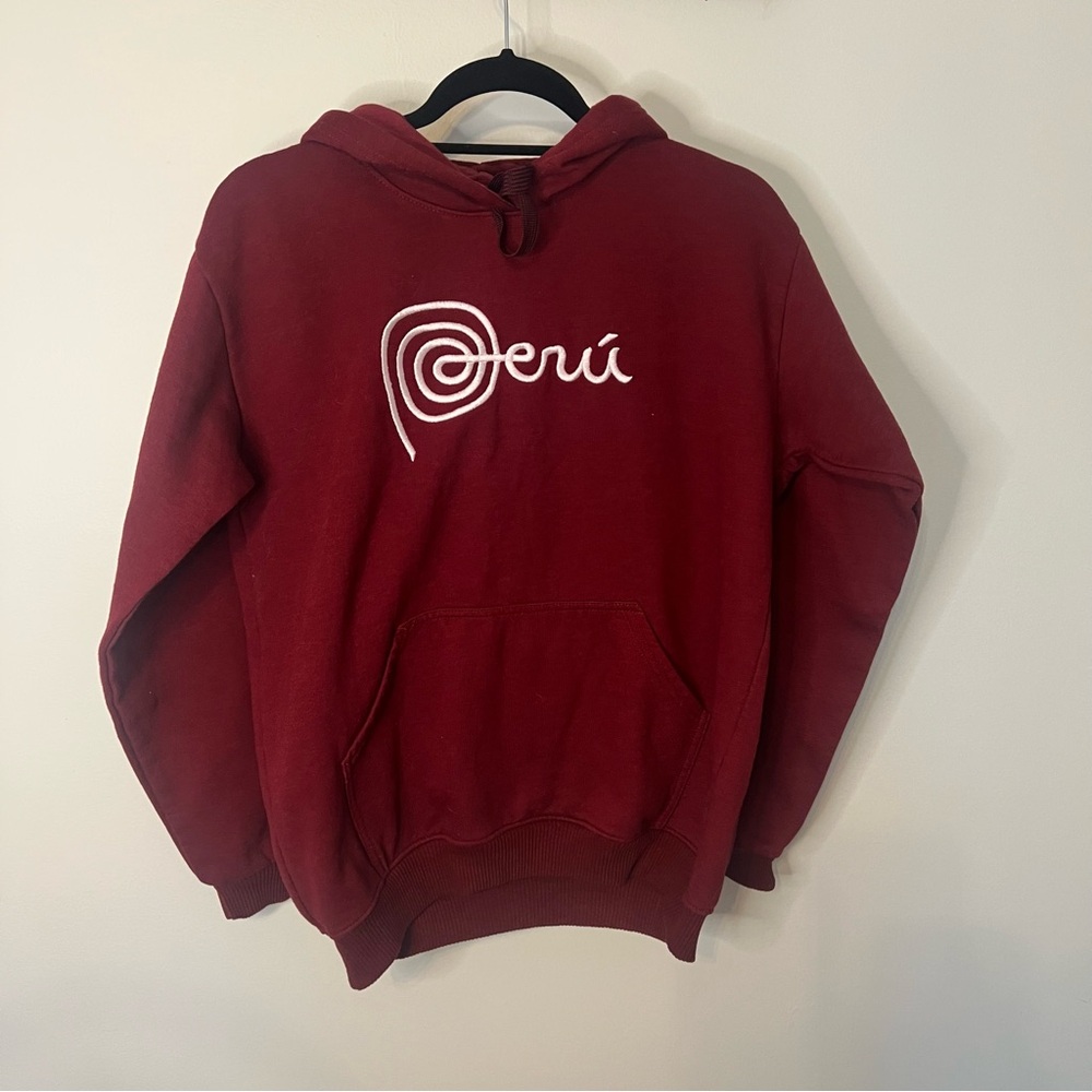 Vishen Peru Embroidered Graphic Hoodie Burgundy Cotton Sweatshirt Size Large